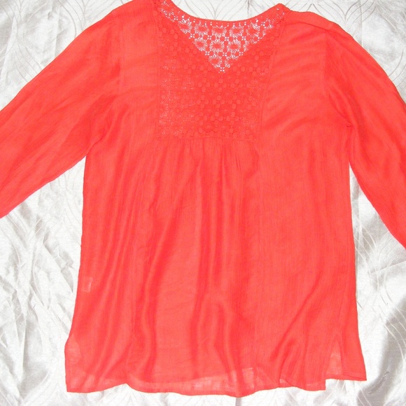 Orange Lace Top Grande and Green - Picture 3 of 8